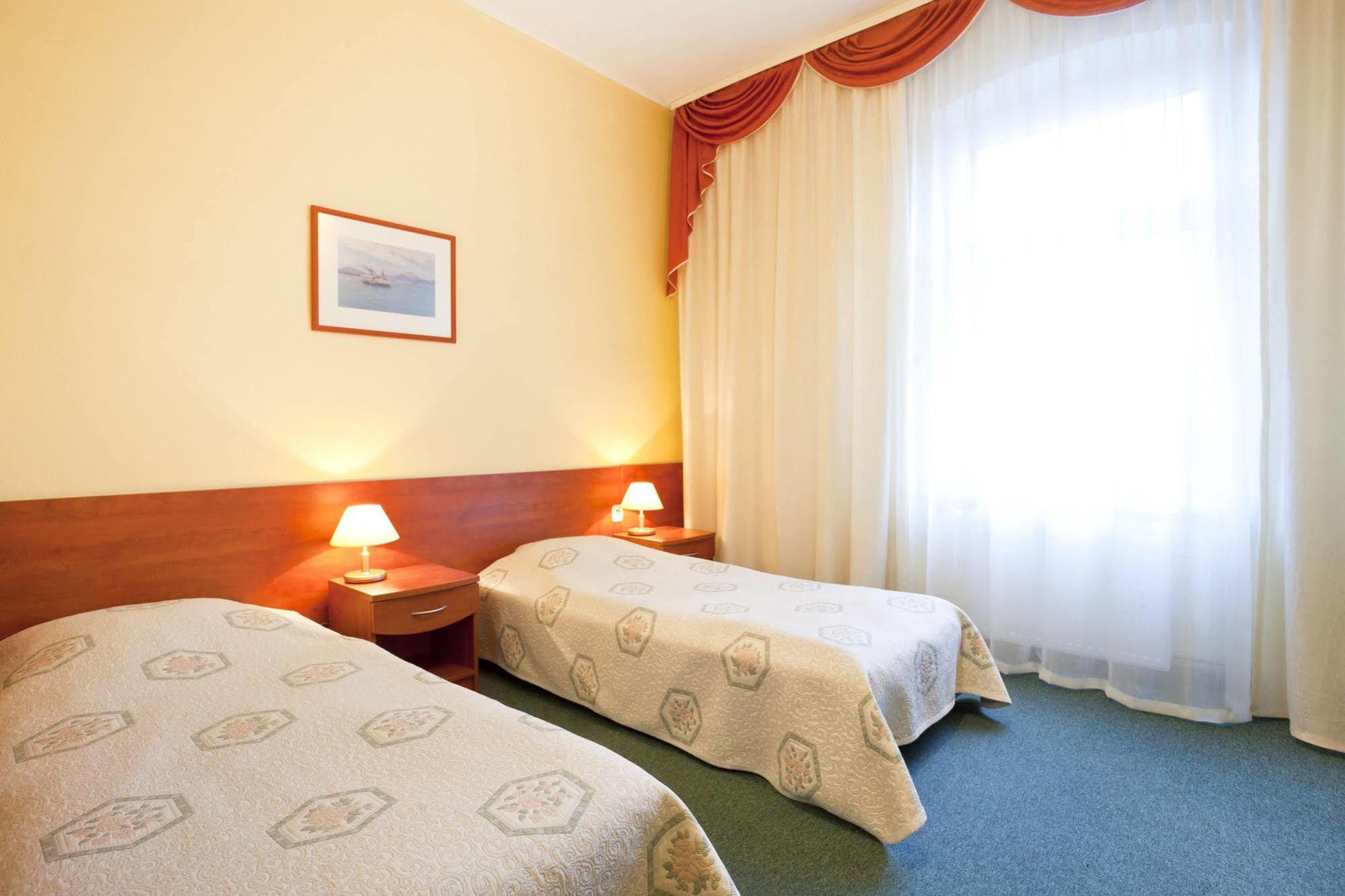 Hotel Kapitan Szczecin Exterior photo